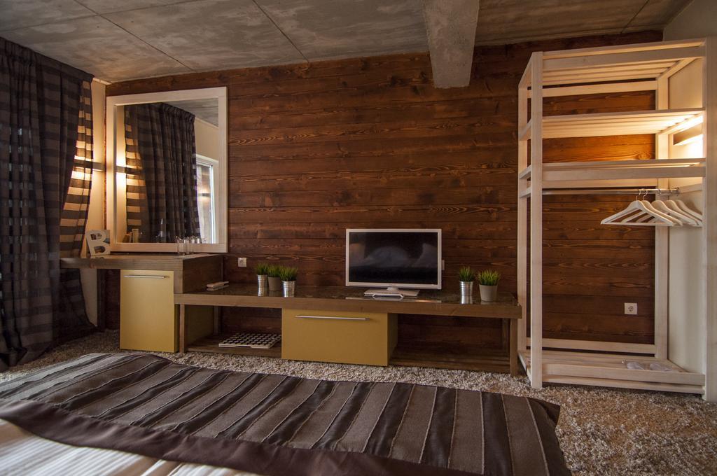 Aparthotel Seasons Glavatarski Han Glavatarci Szoba fotó